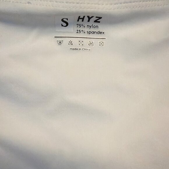 HYZ Long-Sleeved Athletic Mini Dress with Shorts Size S - Picture 2 of 5